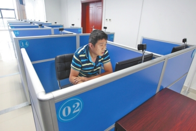 郑州市车管开启“一站式”服务 便民设施完备