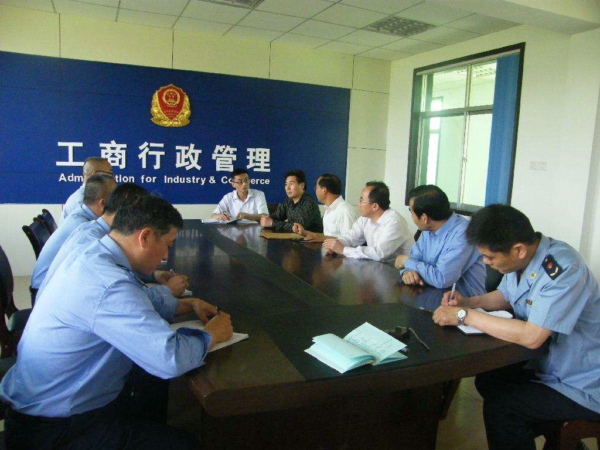 哲林高拍仪助力政府窗口进三证合一改革